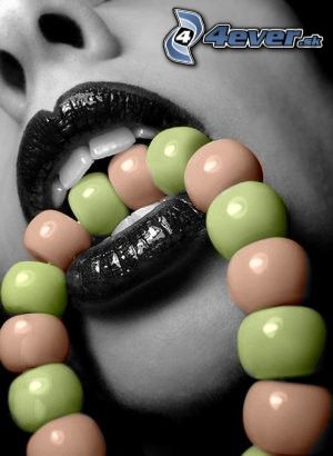 [obrazky.4ever.sk] pery, koralky 6821609.jpg